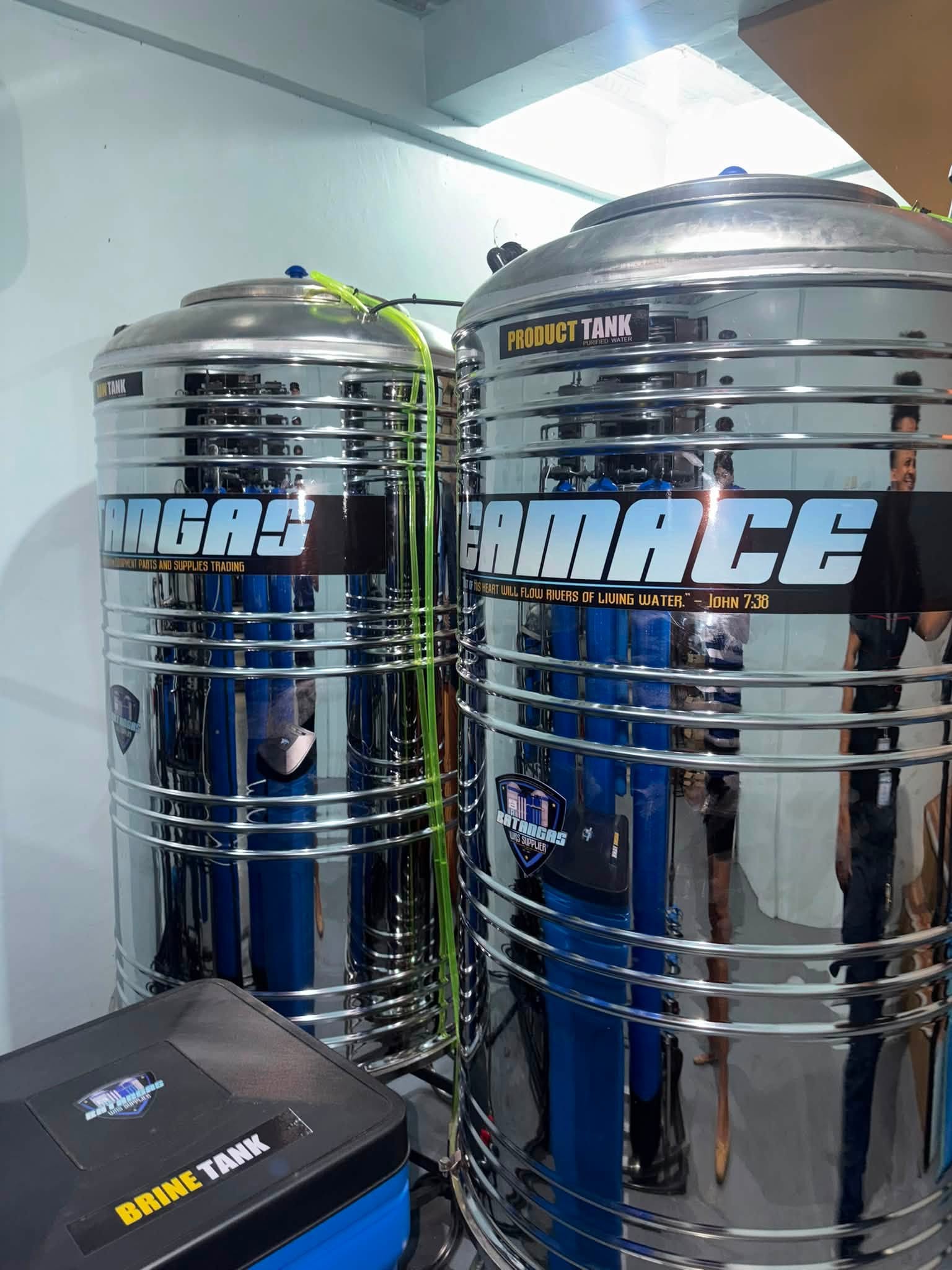 Storage tanks